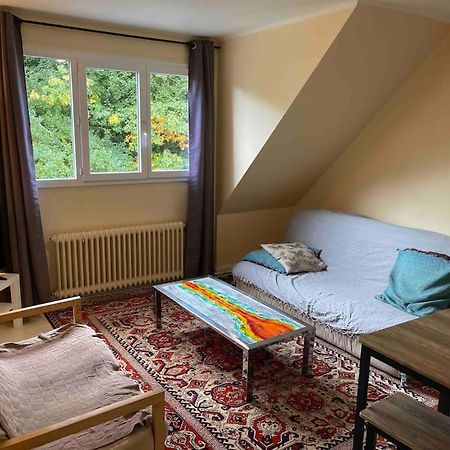 Grand Appartement Au Calme 2 Chambres 坎佩尔 外观 照片