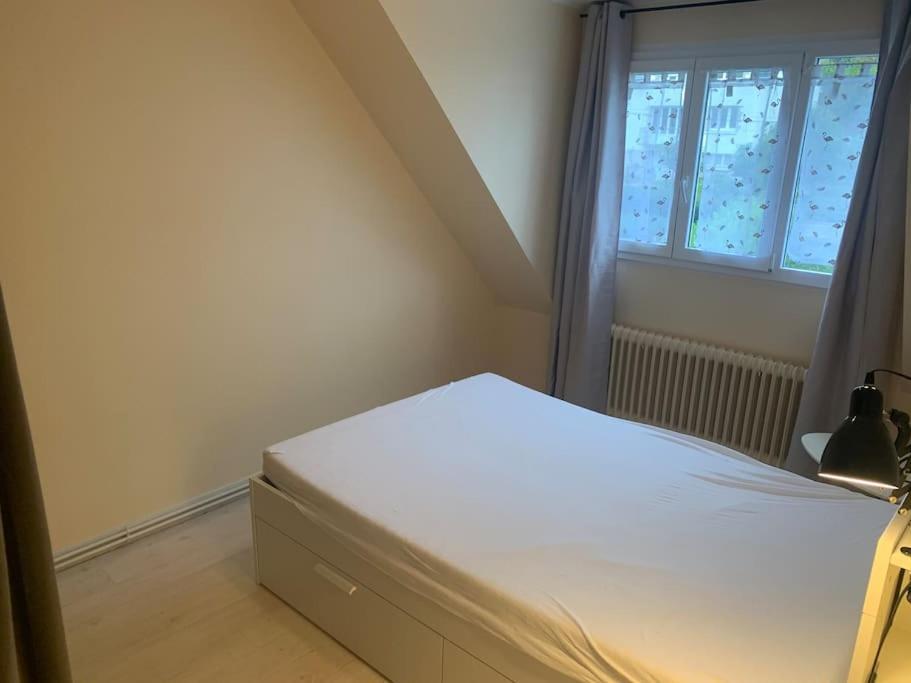 Grand Appartement Au Calme 2 Chambres 坎佩尔 外观 照片